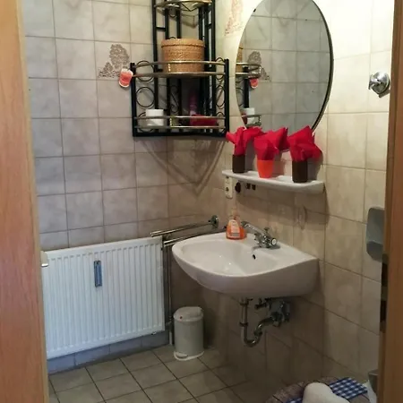 In - B60489 Apartment *